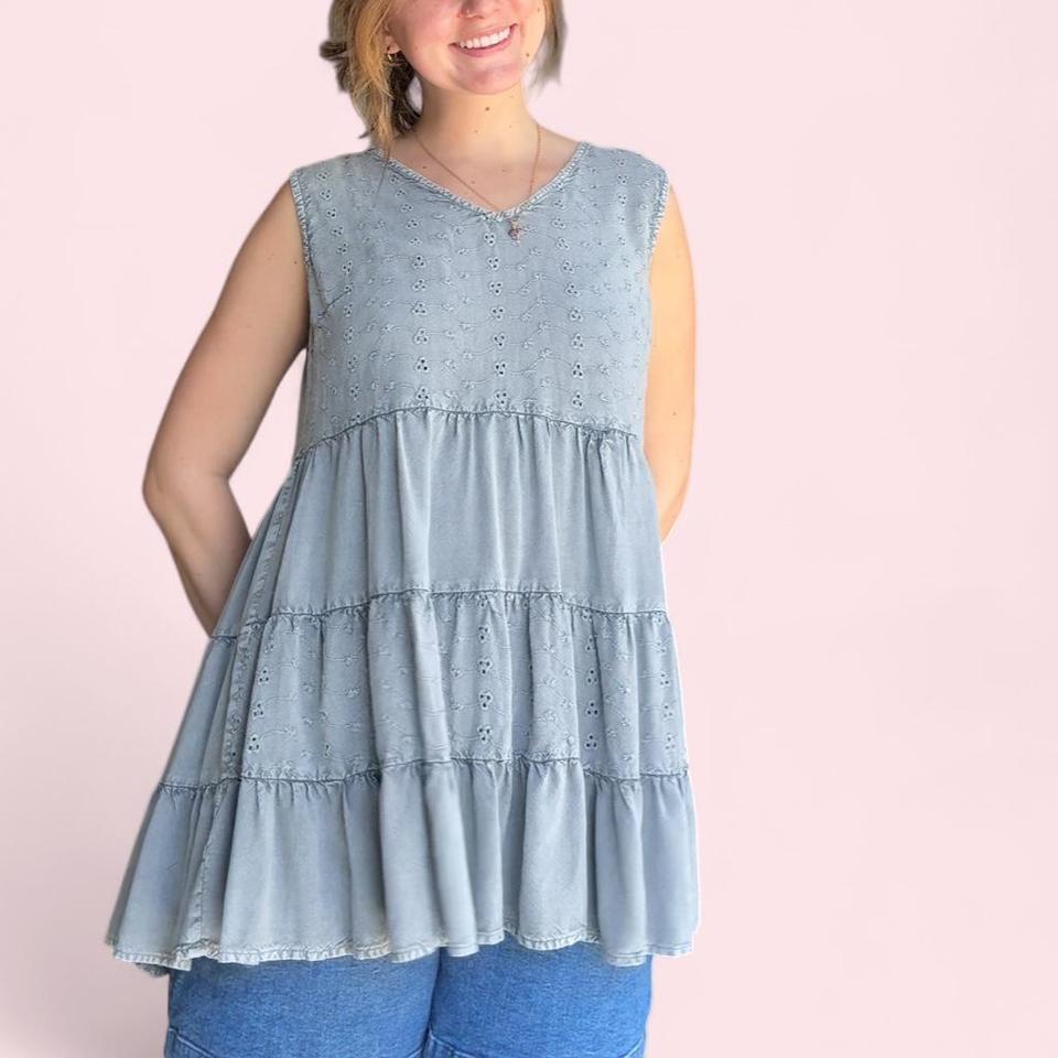 Solitaire Blue Eyelet Sleeveless Top 8e38 4