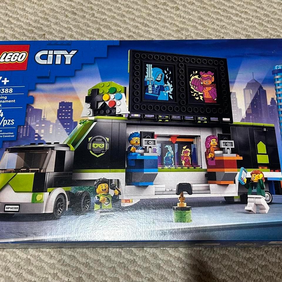Lego City Gaming Tournament Truck B610 2