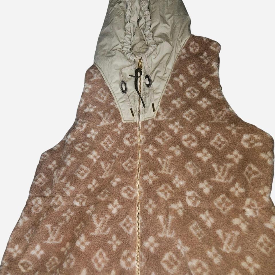 Lv Khaki Monogram Letter Hooded 1eff 8