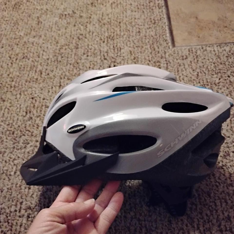 Schwinn White And Blue Helmet 524d