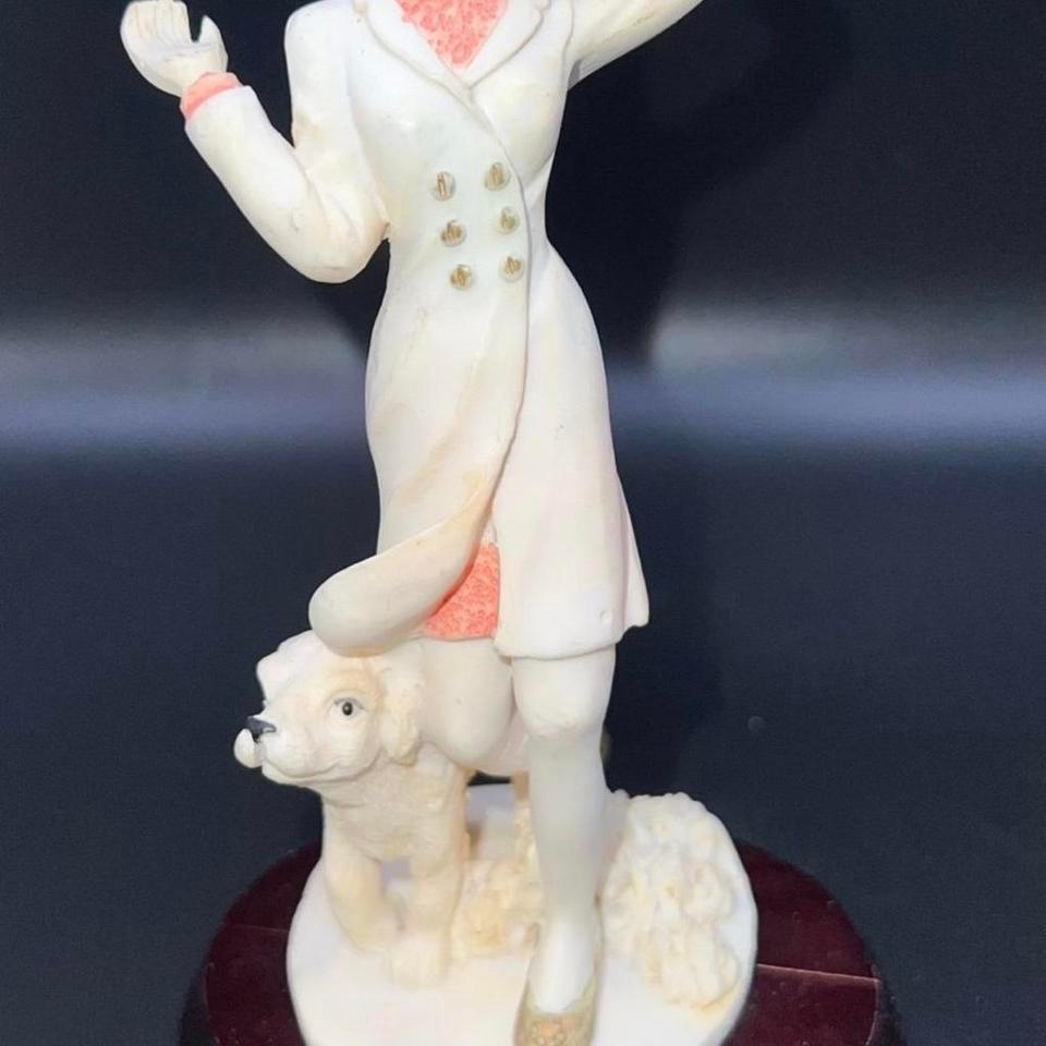 Lady And Dog Figurine Unbranded 3f48