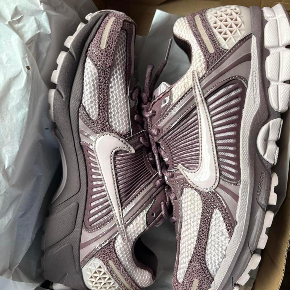 Brand New In Box Nike E3c3