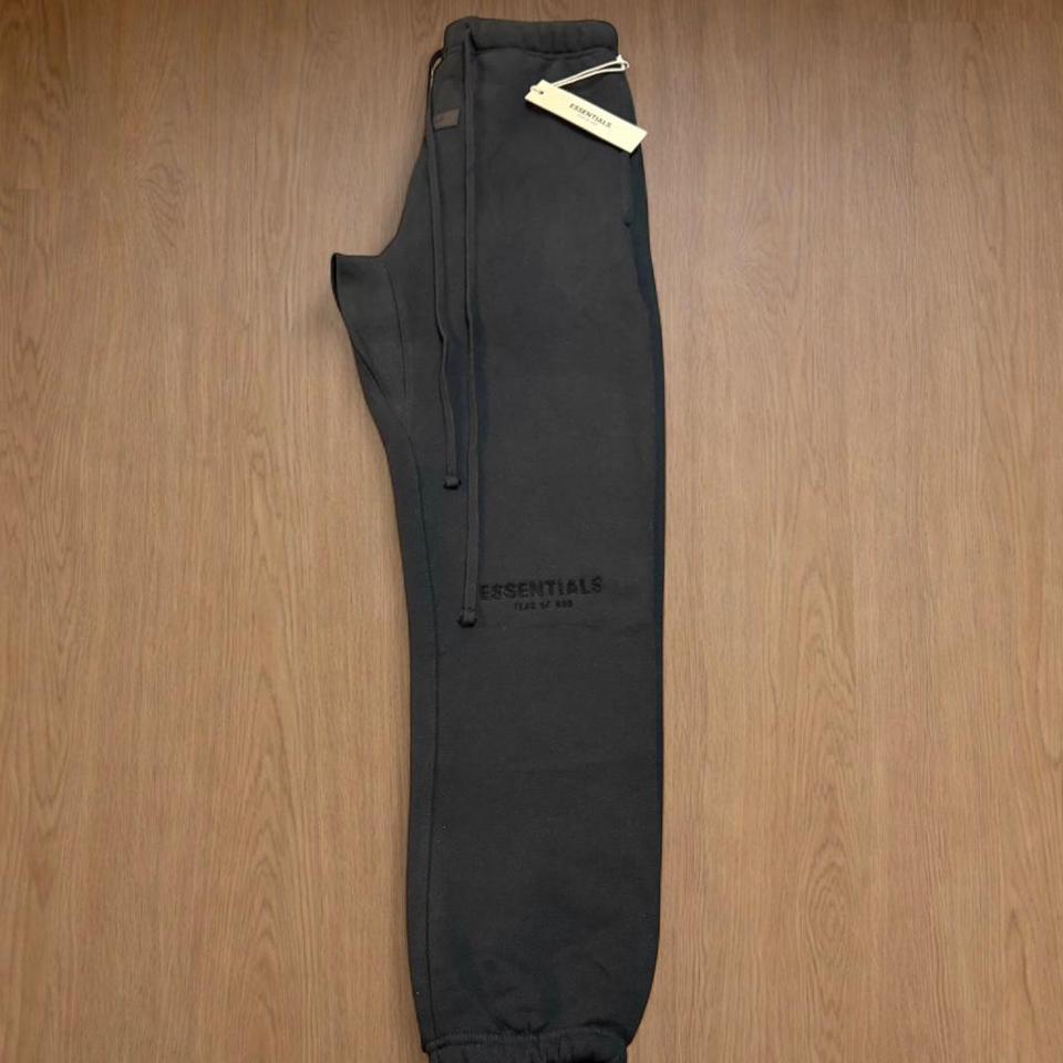 Essentials Stretch Limo Sweatpants Ss22 51d4 3