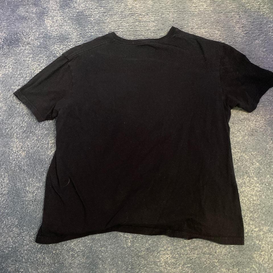 Queen Shirt Size Medium From E23f 2