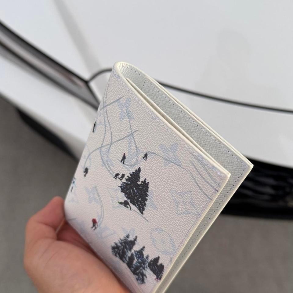 Lv White Ski Passport Holder Becf 3