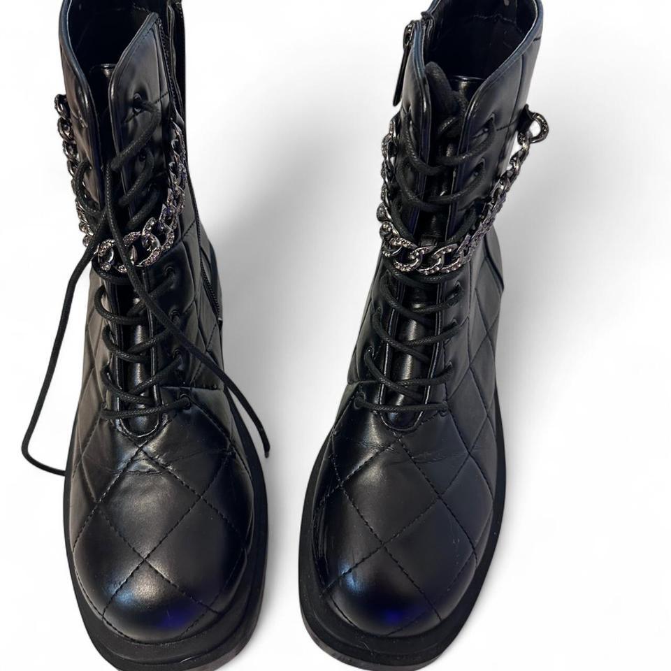 Black Quilted Lace Up Boots A9ec 2
