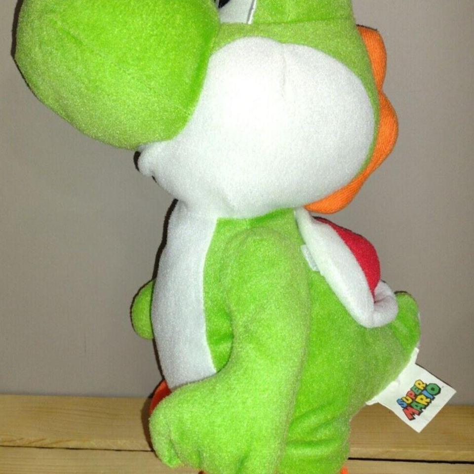 Yoshi Plush 14 Nintendo Licensed D88e 2