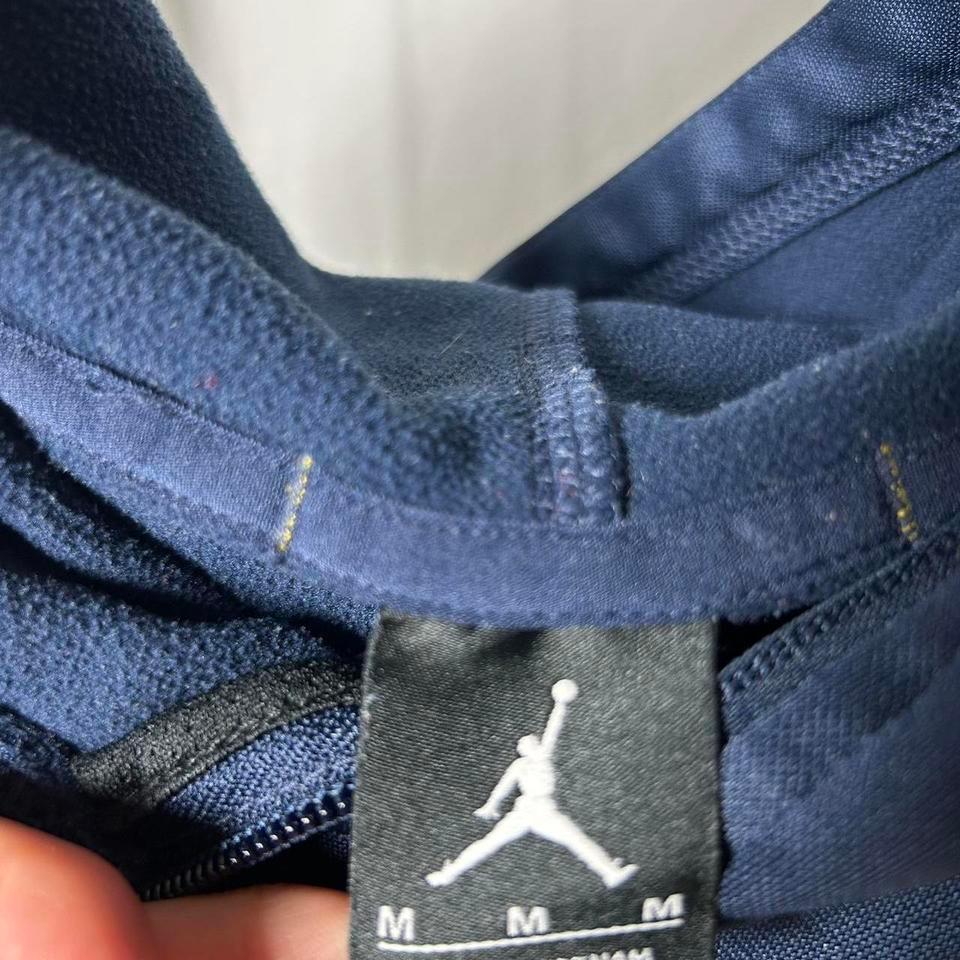 Nike Air Jordan Mens Michigan A871 2