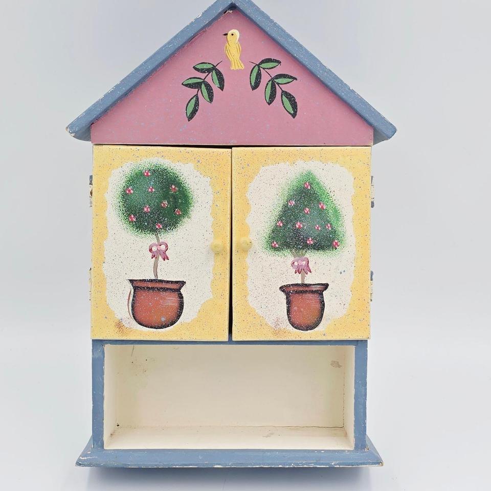 Vintage Folk Art Wooden House F2c8