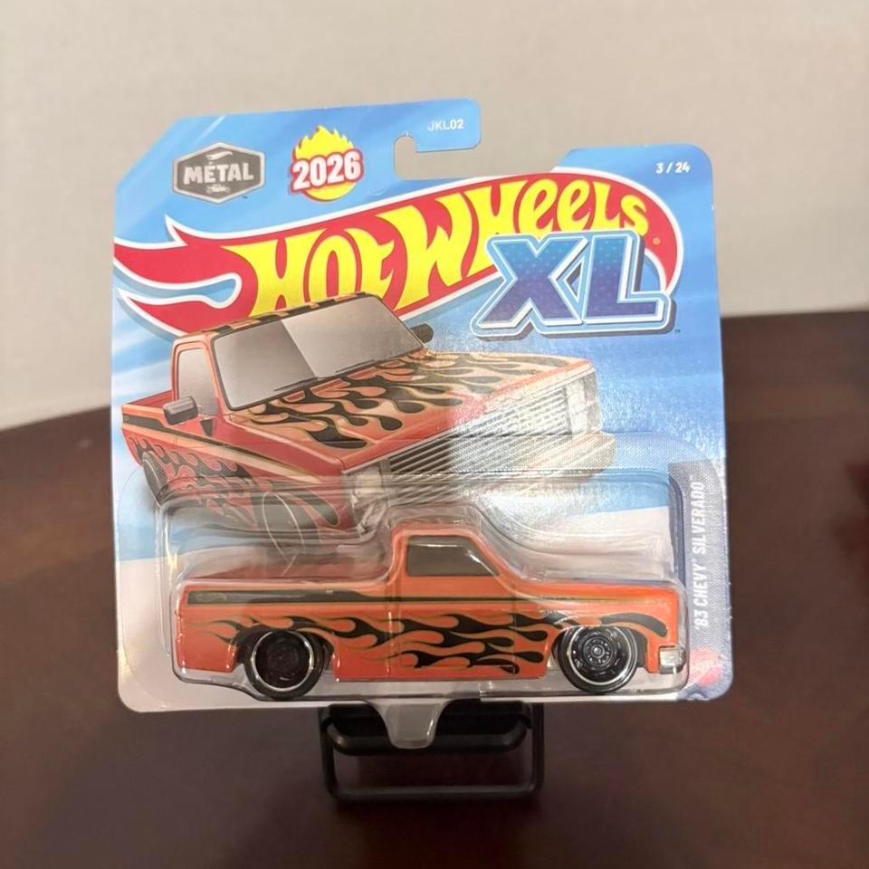 Hot Wheels Xl 83 Chevy 8bc4