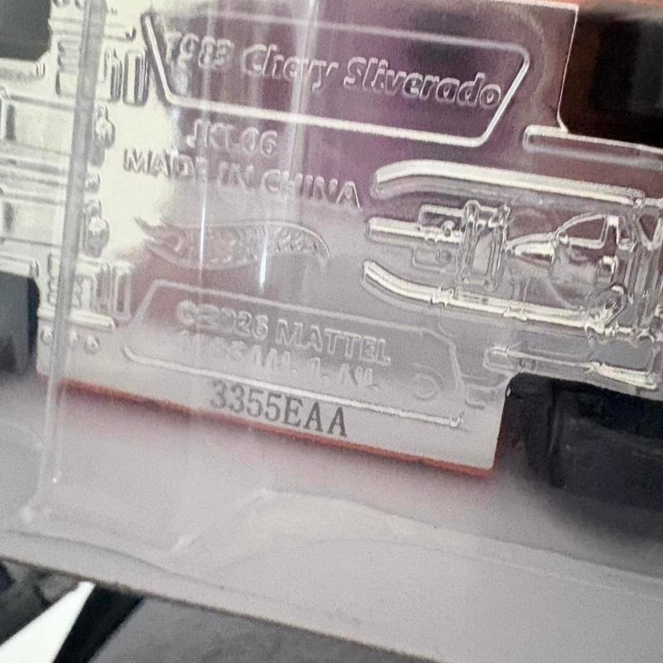 Hot Wheels Xl 83 Chevy 8bc4 2