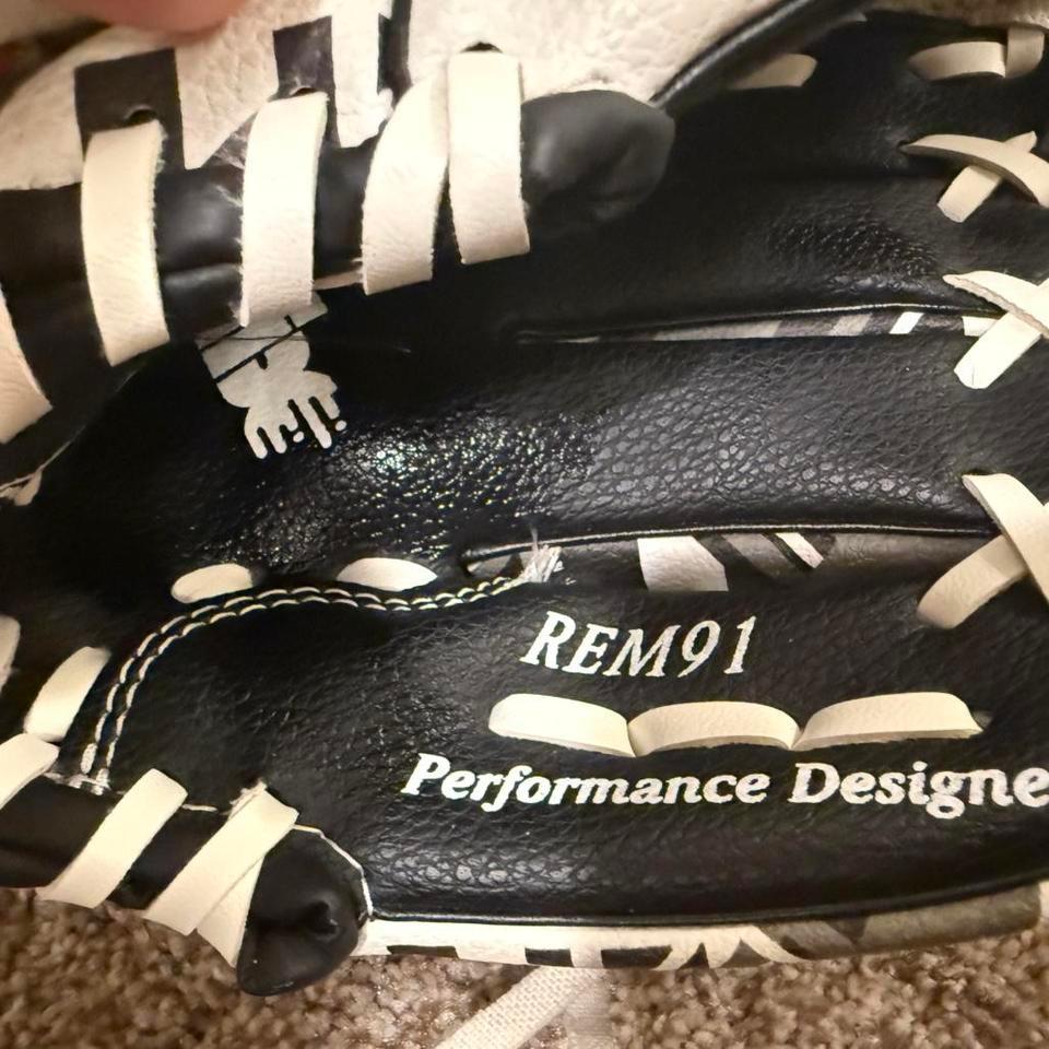 Rawlings Rem91 Performance Designed Baseball 4