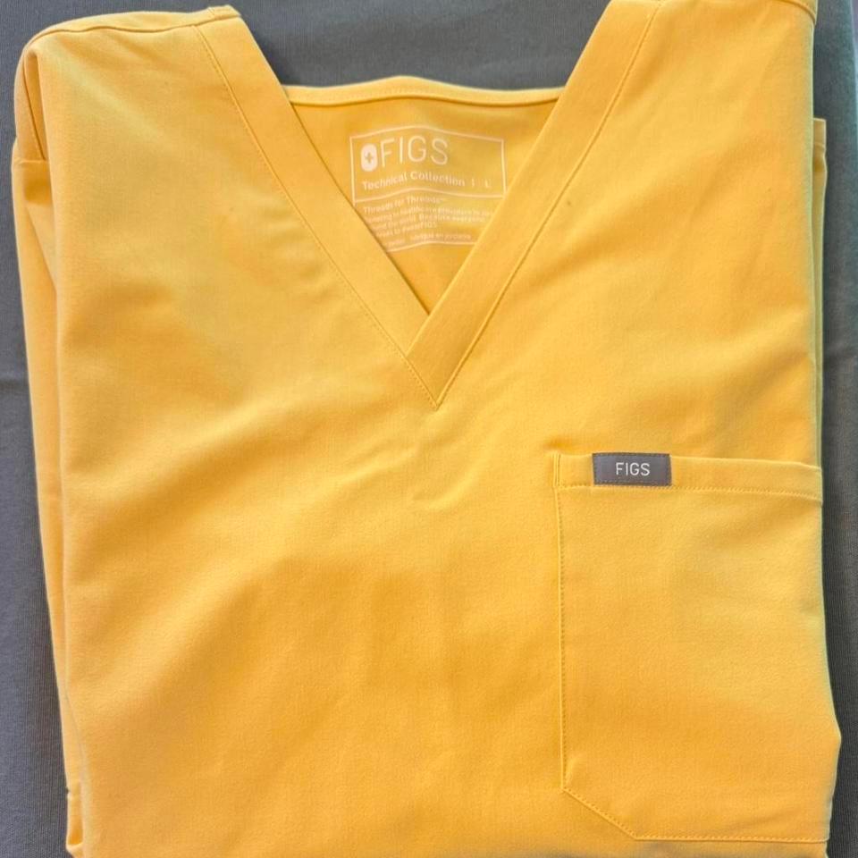 Figs Dandelion Yellow One Pocket 436e