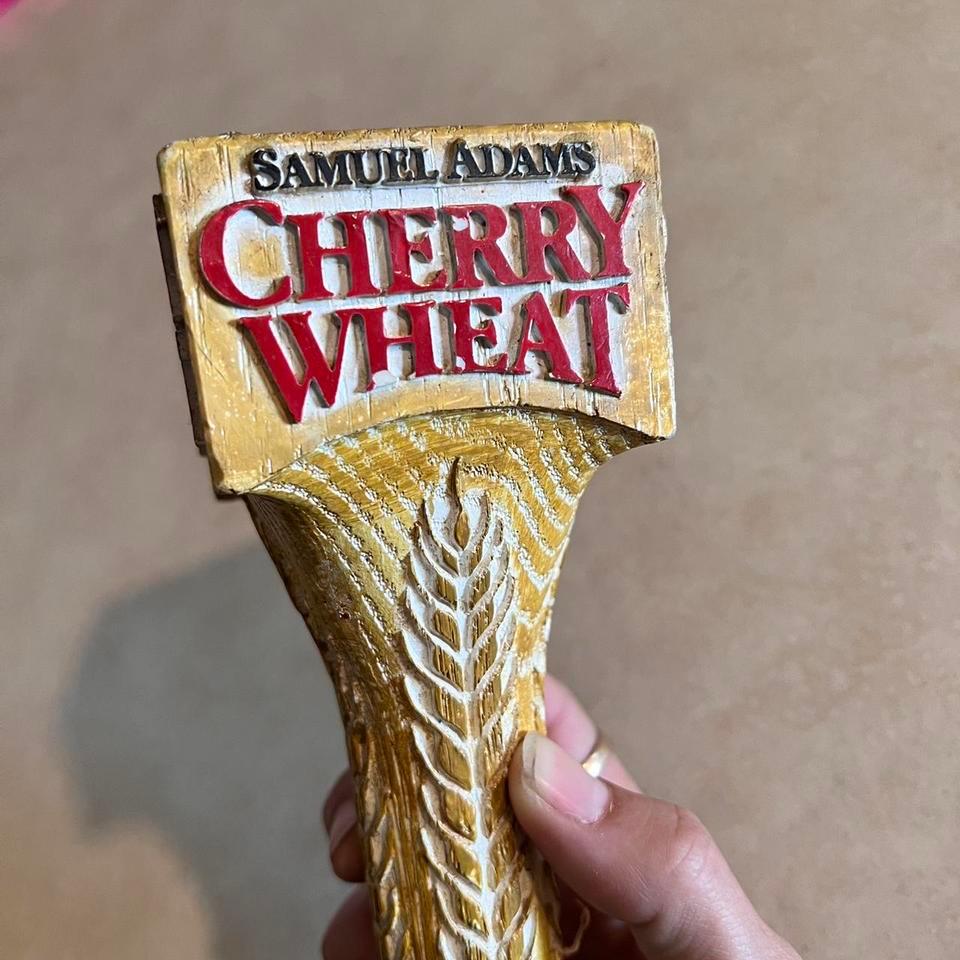 Samuel Adams Cherry Wheat Beer 8