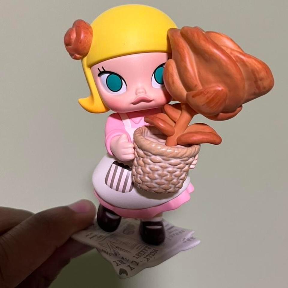 Molly Carb Lover Figurine Baker A81e