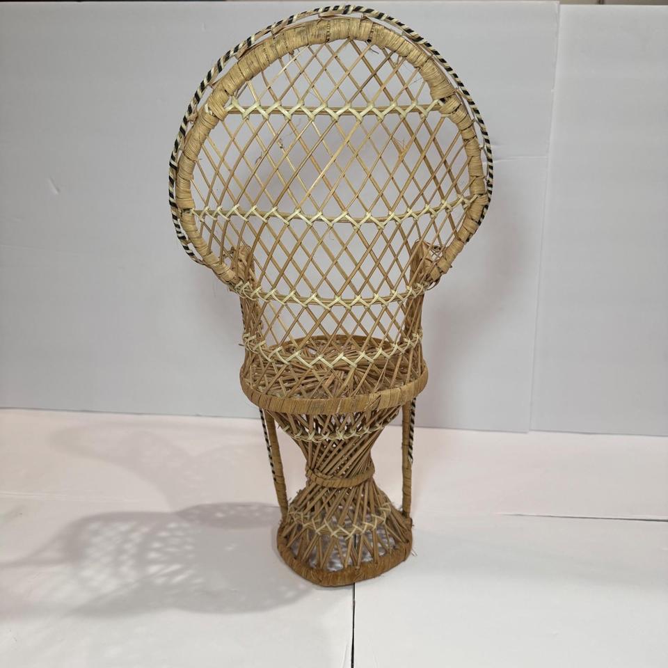Vintage Miniature Peacock Chair Woven 4bc7 3