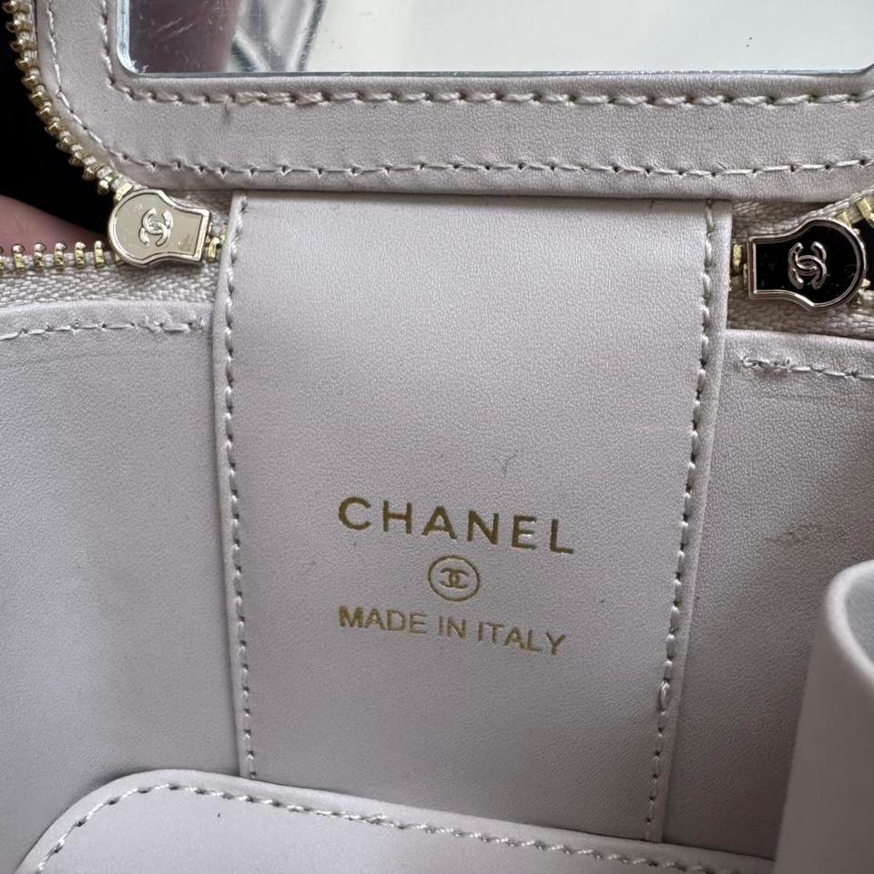 Channel Cream Quilted Leather Makeup 9a63 4