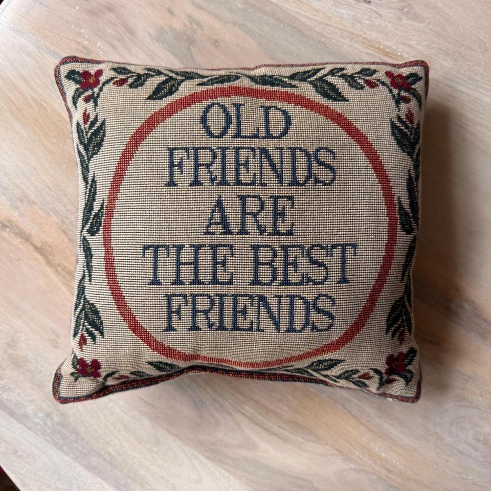 Old Friends Are The Best 6816