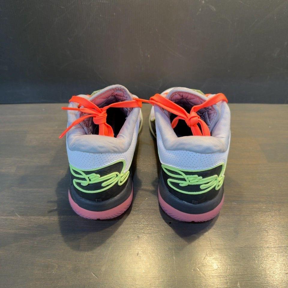 The Nike Lebron 22 Crown 687c 2