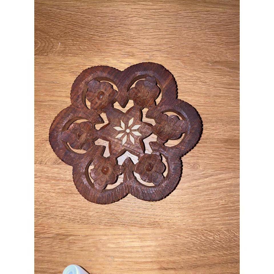 Vintage Hand Carved Wood Trivet E783