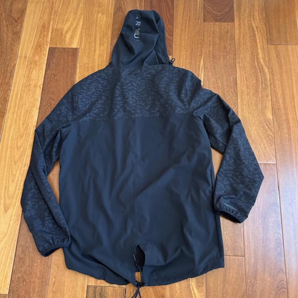 Under Armour Black Toggled Hoodie D248 4