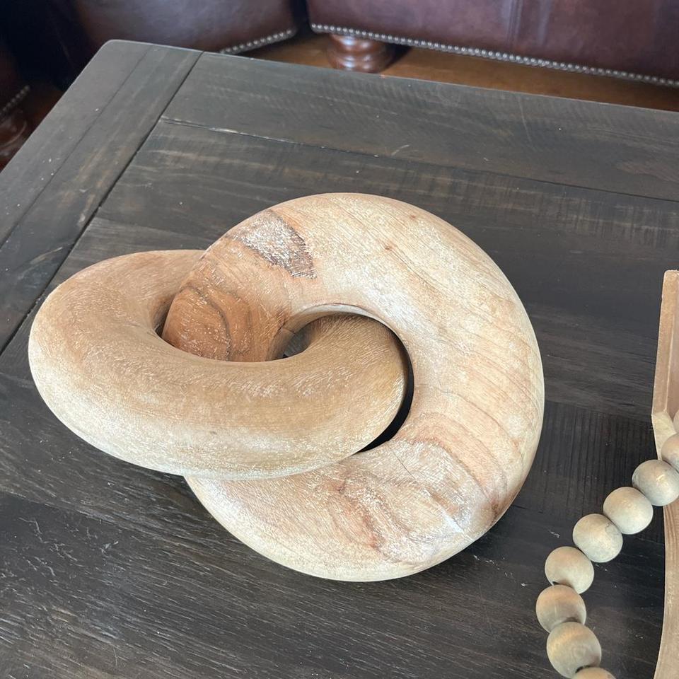 Wooden Sculpture For Coffee Table 9ee3