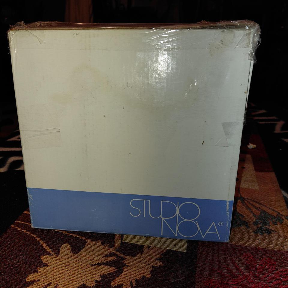 Studio Nova 4 Piece Dinnerware 2