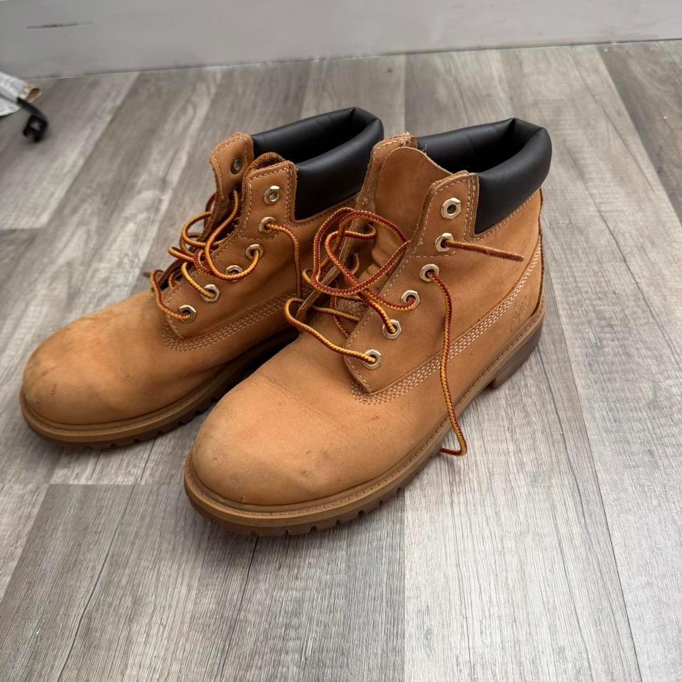 Tan Timberland Lace Up Boots D728