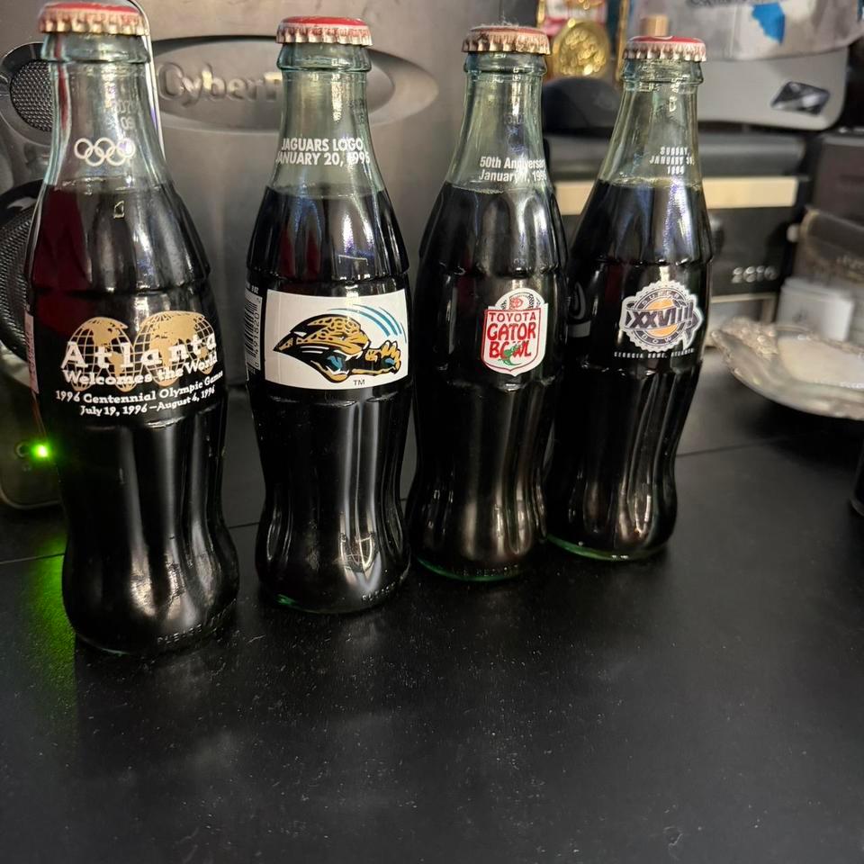 4 Vintage 90s Commemorative Coke 1450