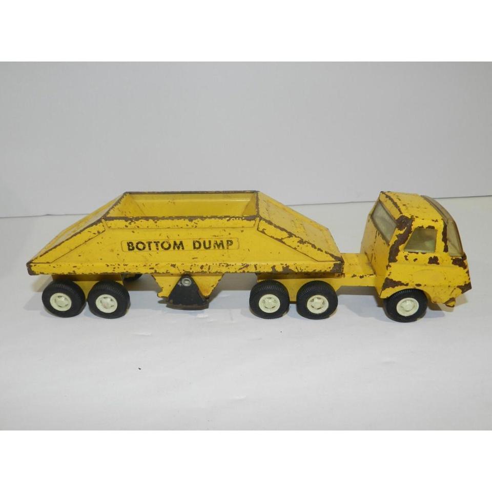 Vintage 1970s Tonka Yellow Semi