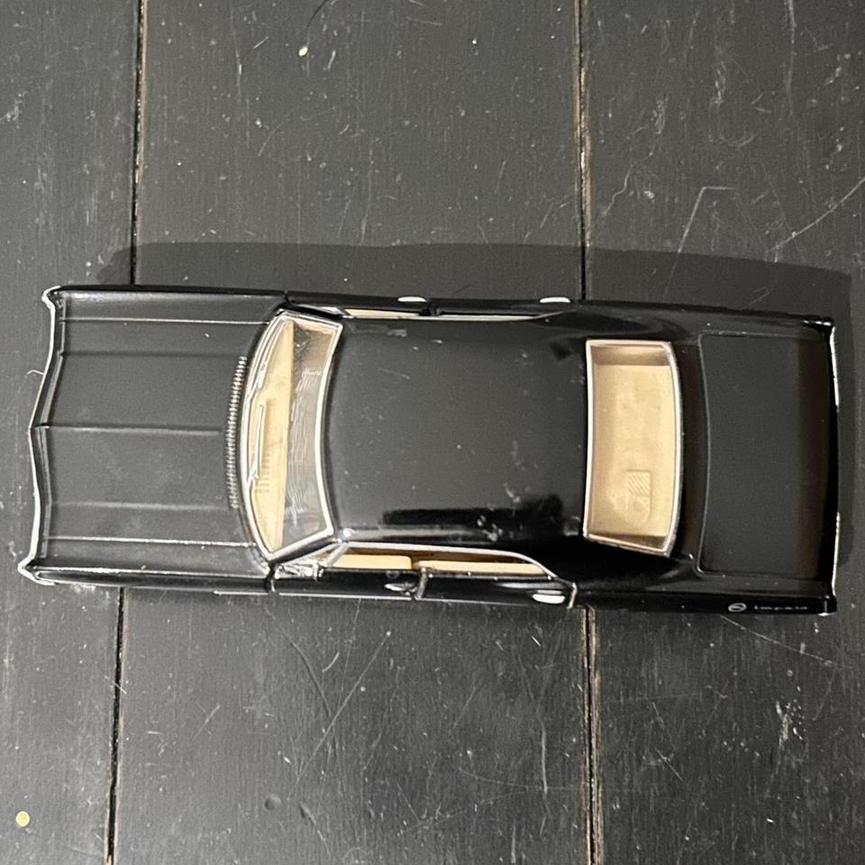 Black 1967 Chevrolet Impala Diecast 495d 3