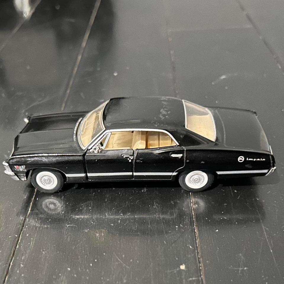Black 1967 Chevrolet Impala Diecast 495d 2