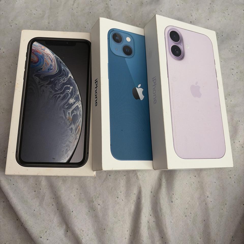 Empty Iphone Boxes Xr1317 Stickerstools