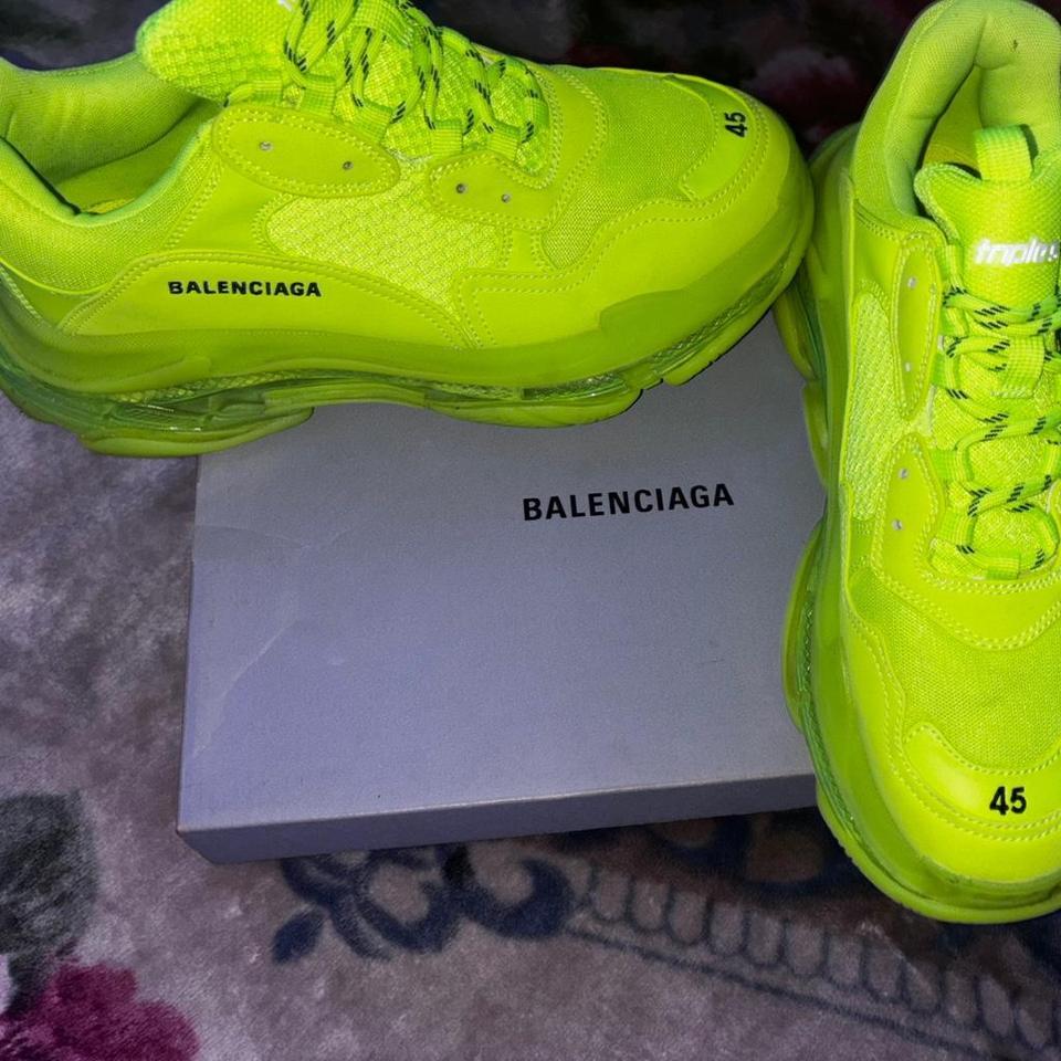 Balenciaga Triple S Neon Yellowgreen