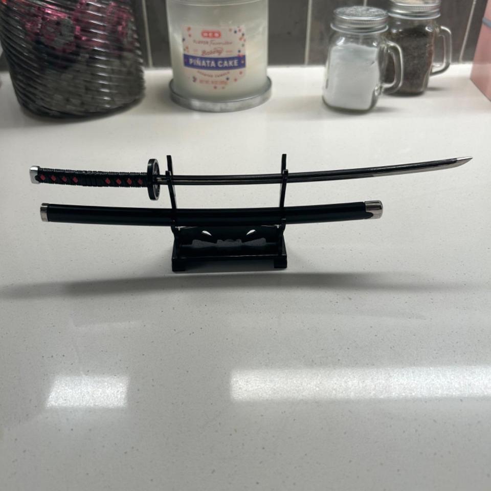 This Is A Mini Demon Fe33