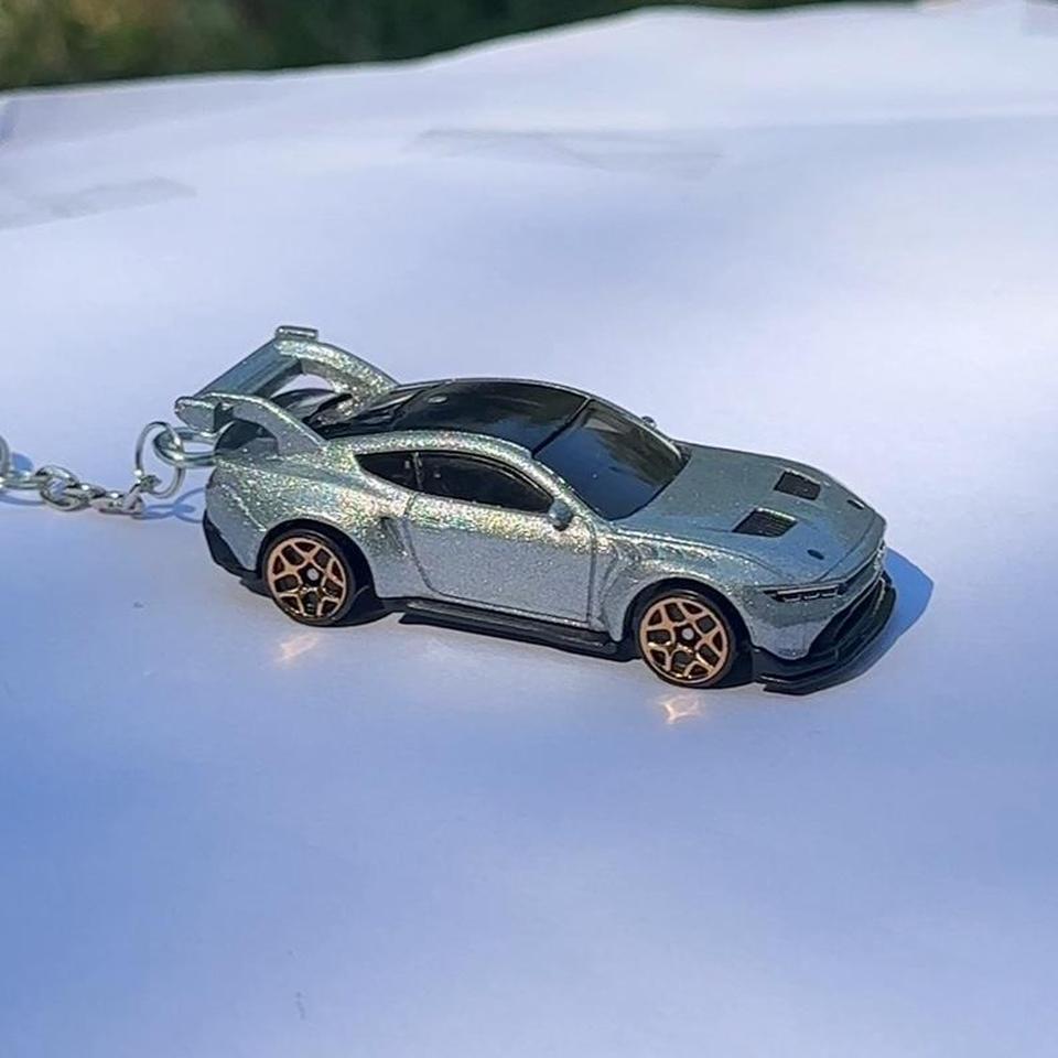 Ford Mustang Gtd Y2k Keychain B391 3