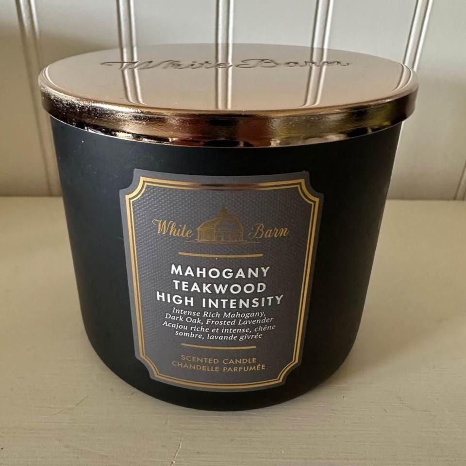White Barn Scented 3 Wick