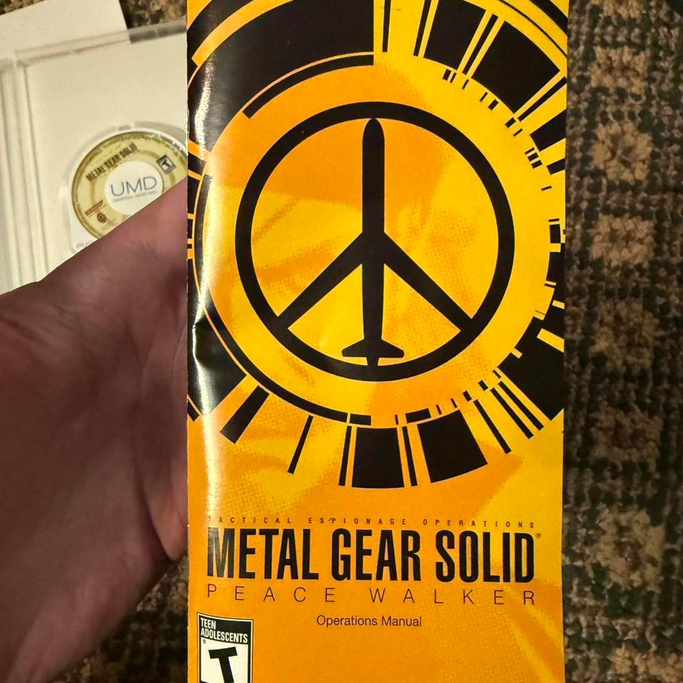 Metal Gear Solid Peace Walker 3a54 5