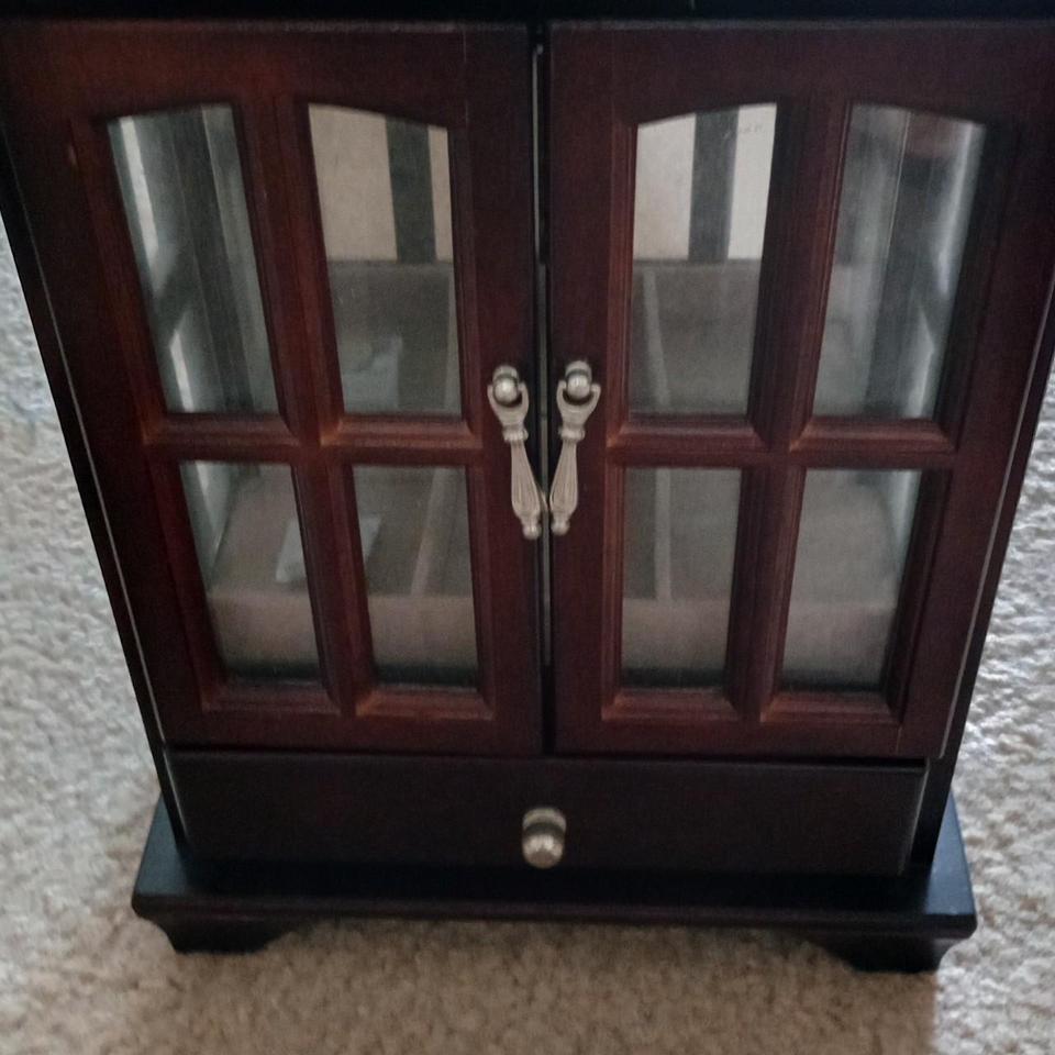 Vintage Jewelry Box Dresser Cabinet 96f9