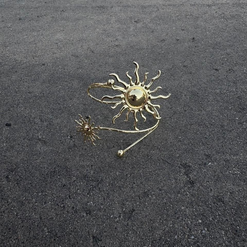 Gold Tone Sun Moon Sunflower 6316 2