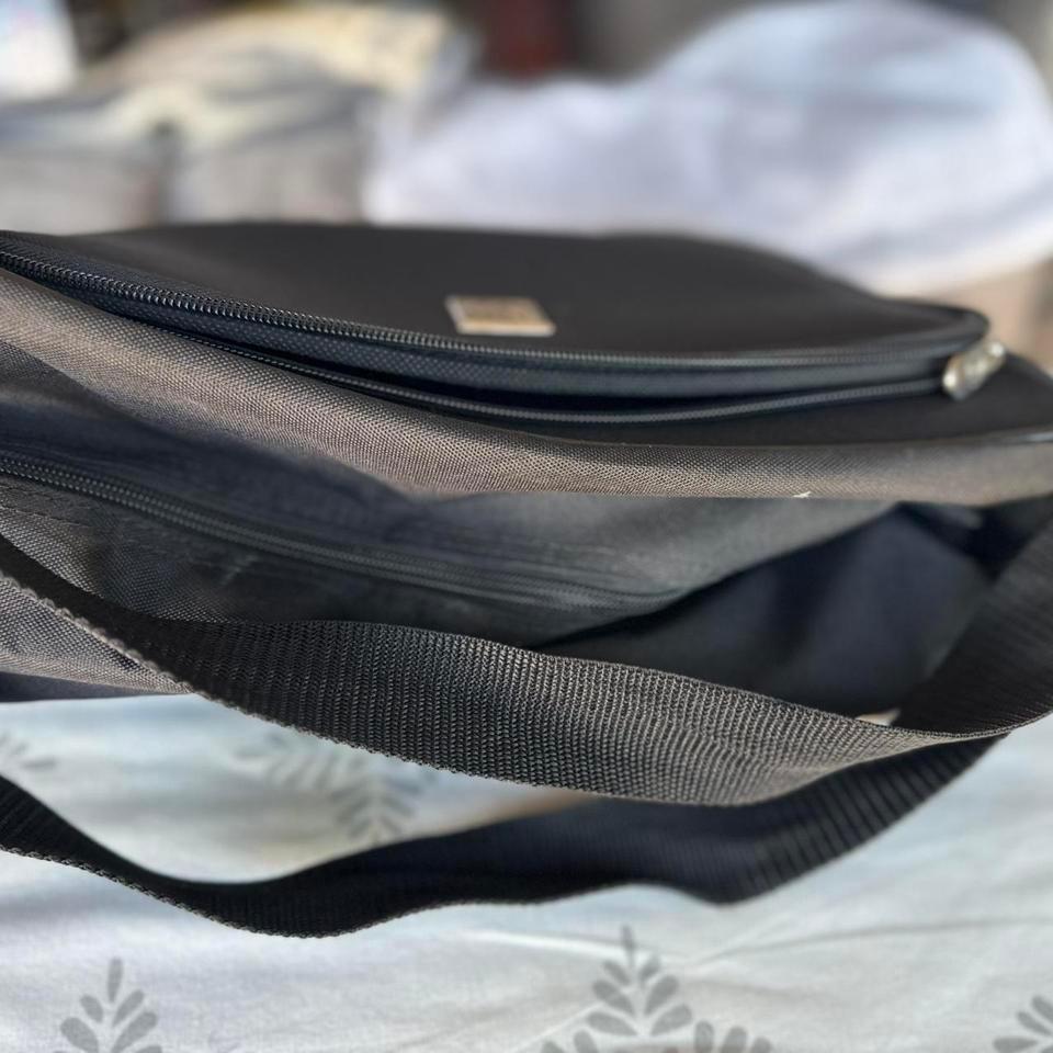 Black Computer Travel Bag With 6