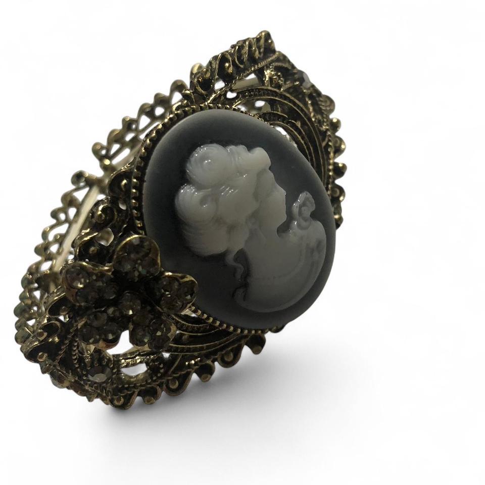 Cameo Stretch Bracelet Costume Jewelry D9d4 3
