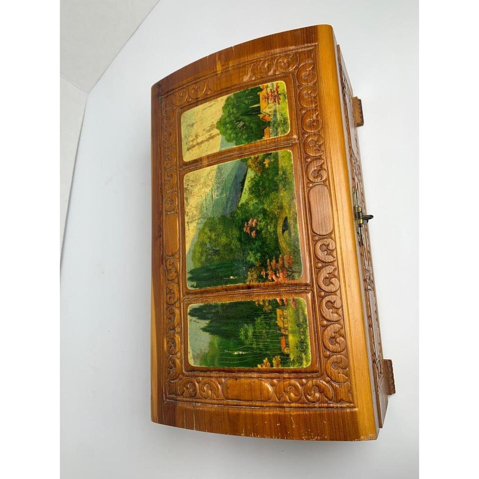 Vintage 70s Hand Carved Cedar Be6a 4