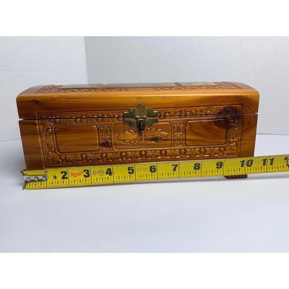 Vintage 70s Hand Carved Cedar Be6a 8