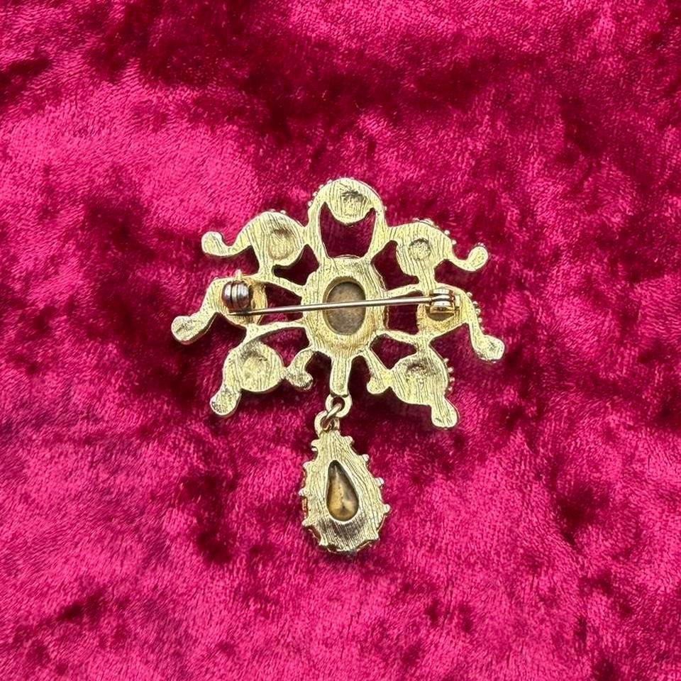 Vintage Gold Tone Ornamental Brooch 4d88 3