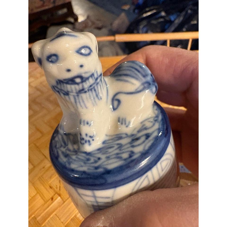 Vintage Blue White Porcelain Foo
