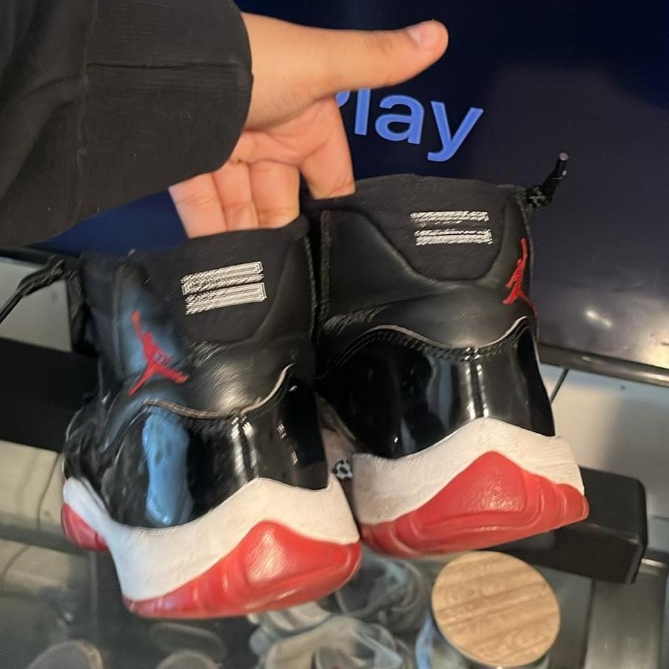 2019 Jordan Bred 11s Size 4