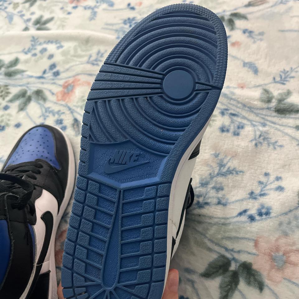 Air Jordan 1 Retro High 4