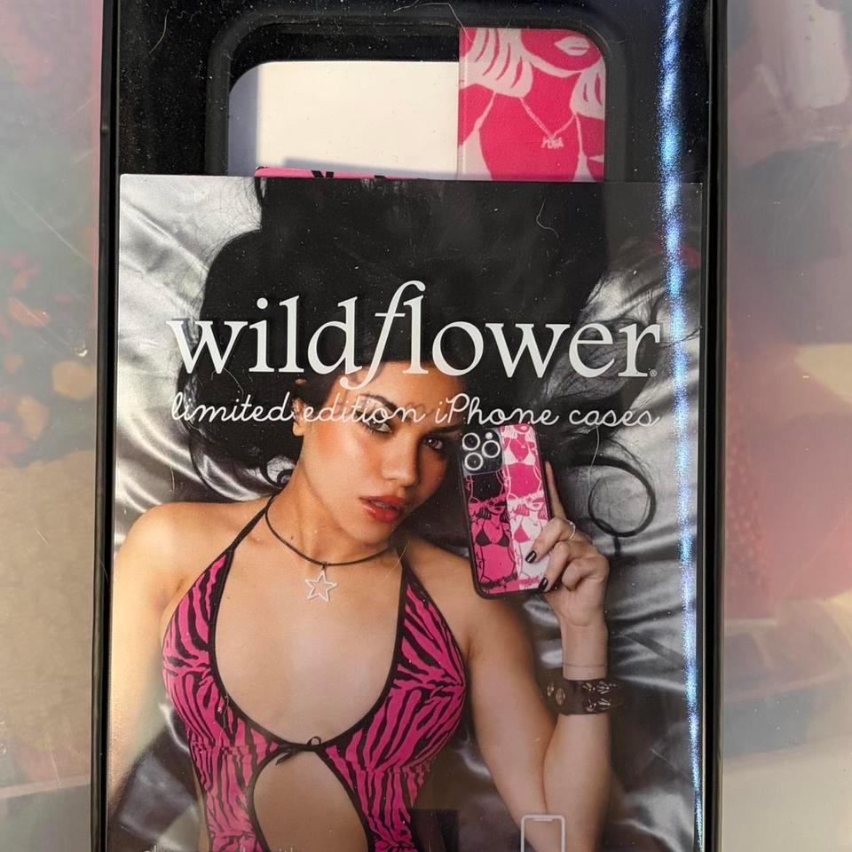 Tara Yummy X Wildflower Phone 197b