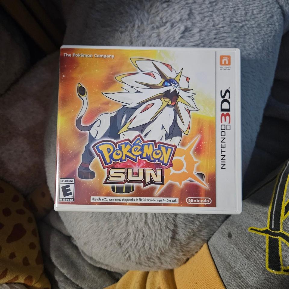 Official Pokemon Sun Game With F93f